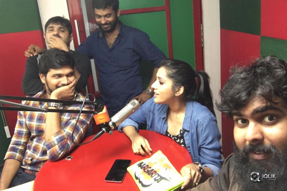 Tanu-Vachenanta-Movie-promotions-At-Vizag